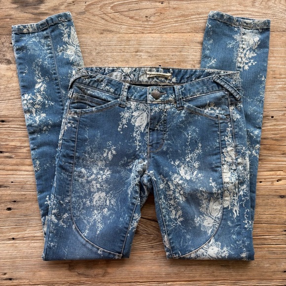 Free People Elle Floral Denim Skinny Jeans Ankle Zip Mid Rise Women’s Size 27 - Picture 1 of 8